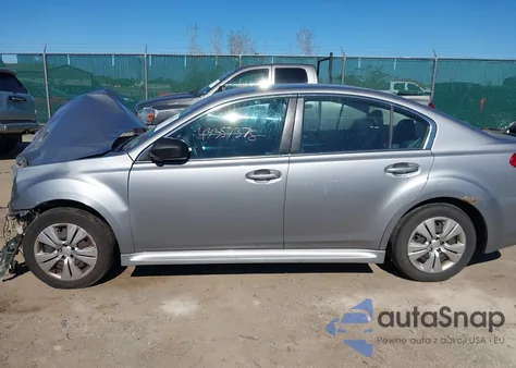 2011 Subaru Legacy 2.5I из США, поврежденный, VIN 4S3BMCA60B3219995